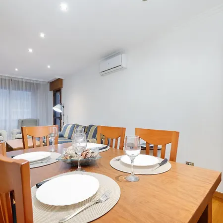 Encantador Piso Con Parking By Vigo