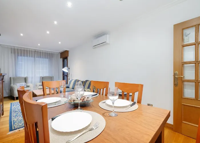 Encantador Piso Con Parking By Vigo