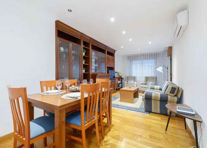 Encantador Piso Con Parking By * ヴィーゴ