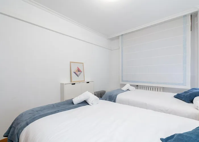 Encantador Piso Con Parking By *