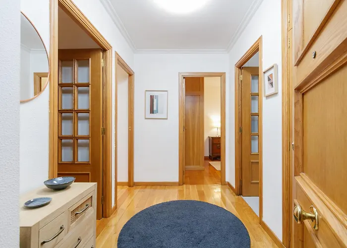 Encantador Piso Con Parking By Daire Vigo